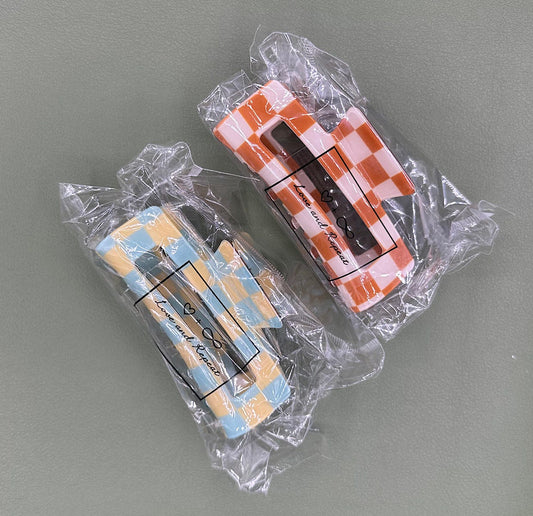 Hair Claw (Checkered)
