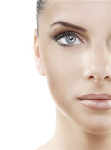 SilDerm® Illuminating